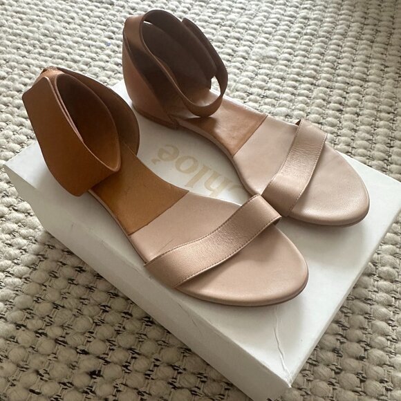 Chloe Sandals - Picture 1 of 5